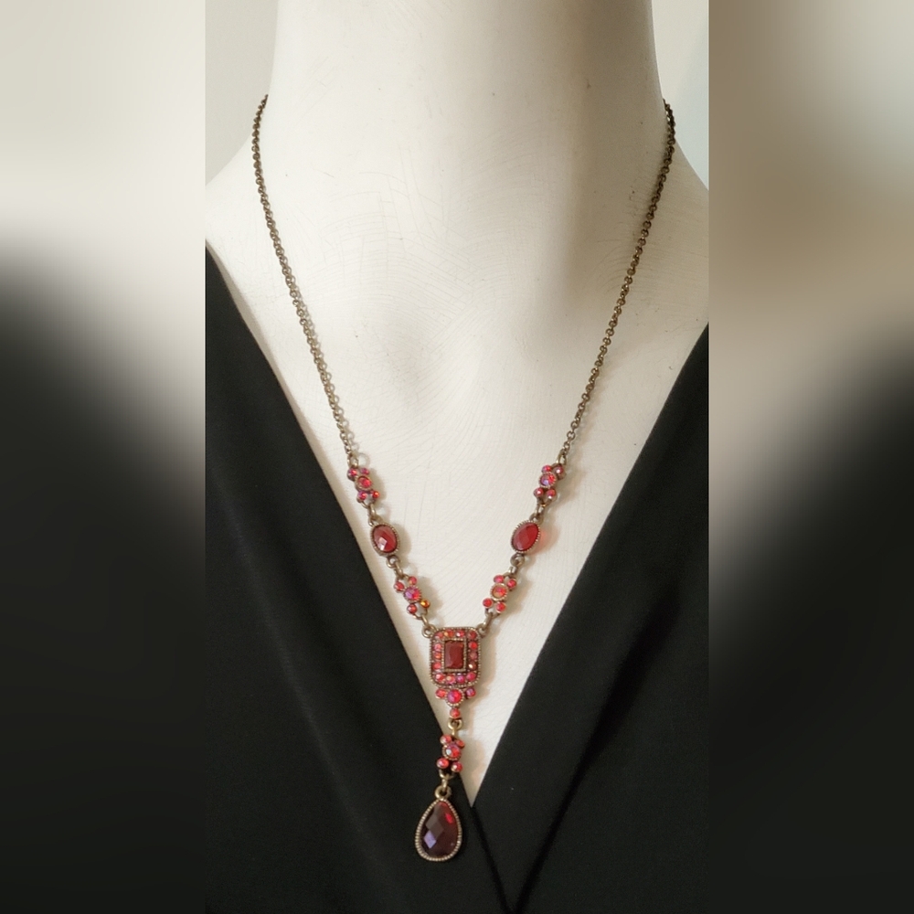 Vintage Avon Elegant Ruby Cz Pendant Necklace